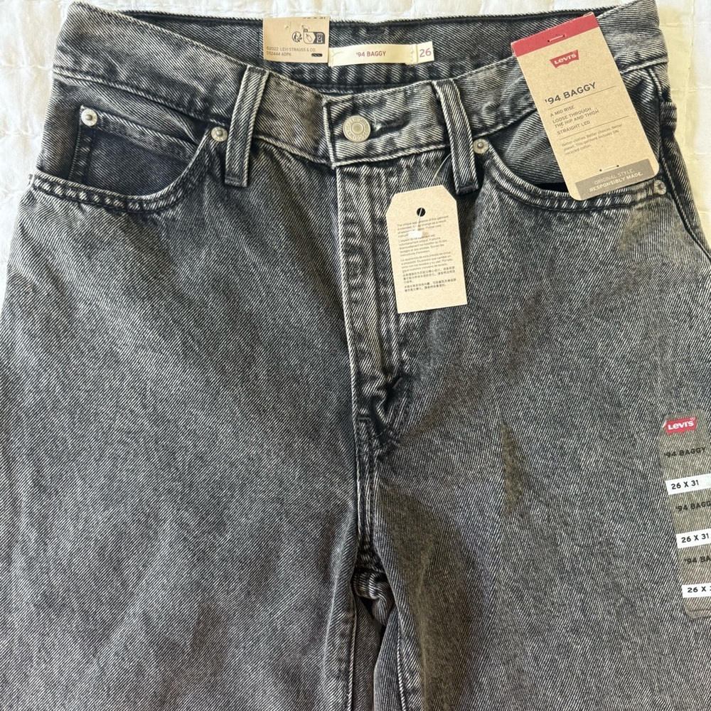Levi's Women's Black-Wash ‘94 Baggy Jeans